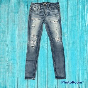 American Eagle Destroyed Jegging